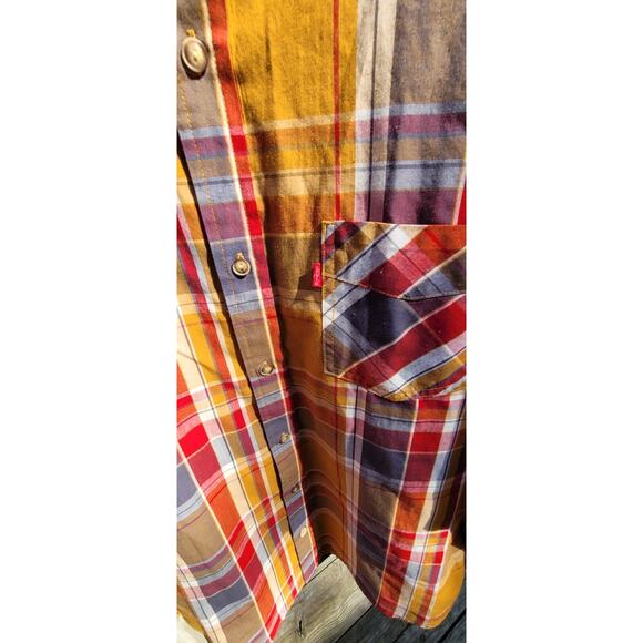 Vtg Levi's Shirt Men Medium Red Plaid Long Sleeve Button Front Left Chest Pocket - Picture 2 of 4
